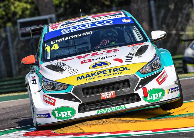 Hyundai i30N TCR тркачки автомобил